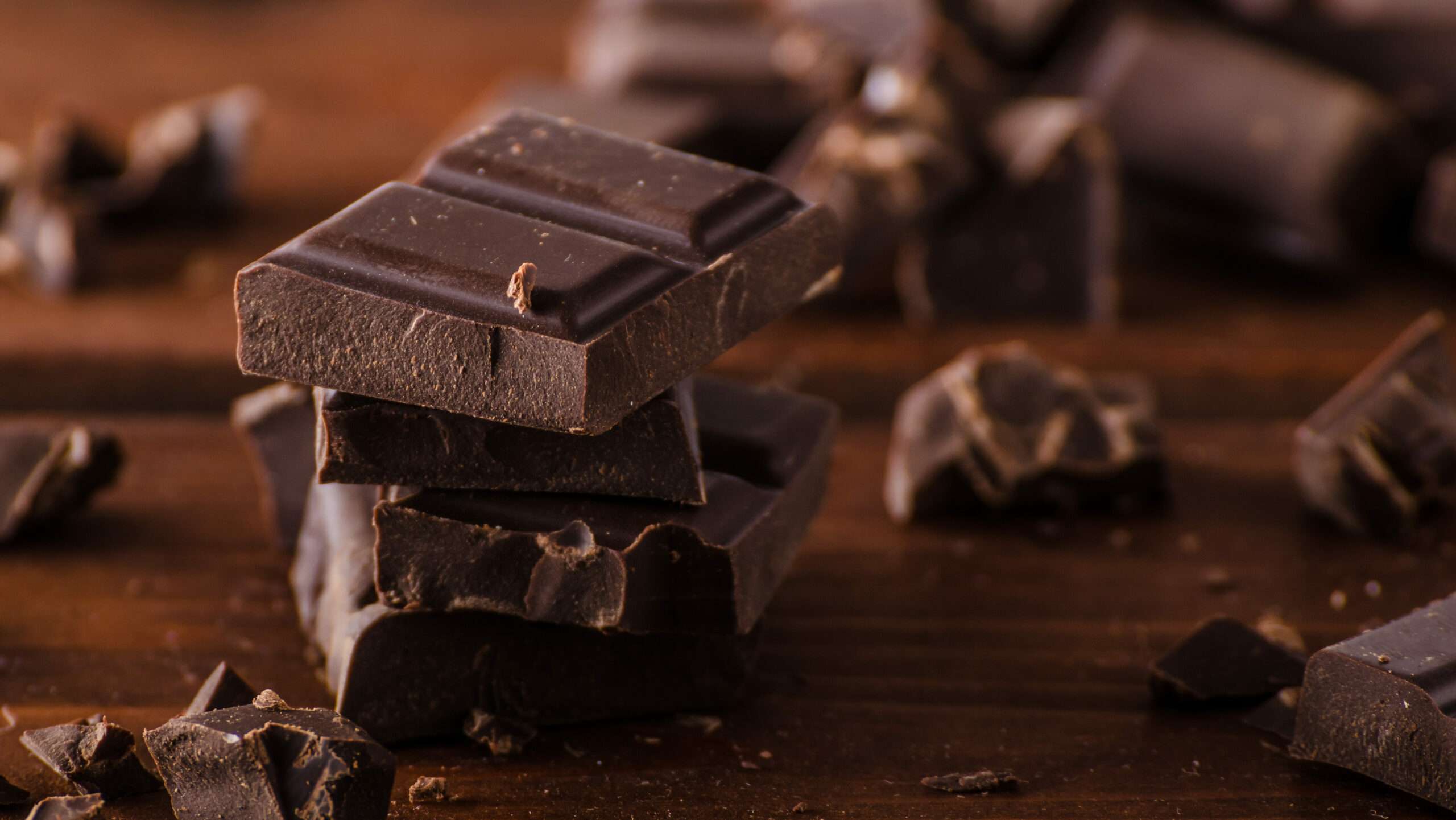 Dark chocolate has magnesium natural supplement for diet